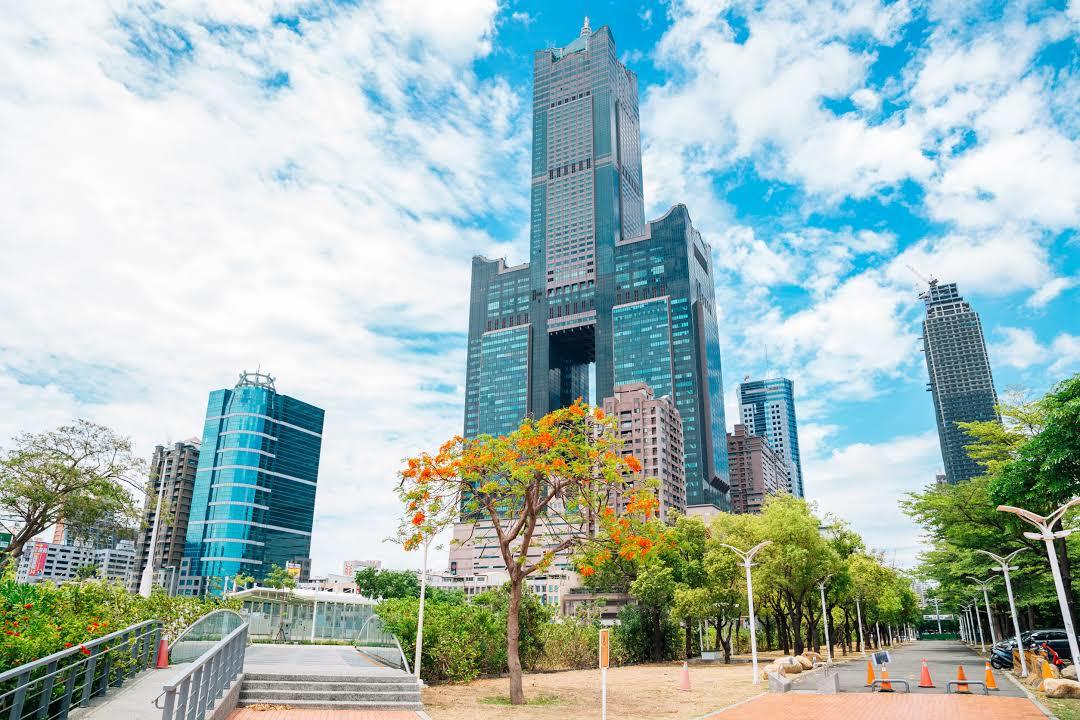 85 Sky Tower