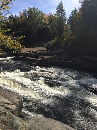 Knoefli Falls