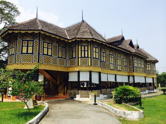 Kuala Kangsar Royal District